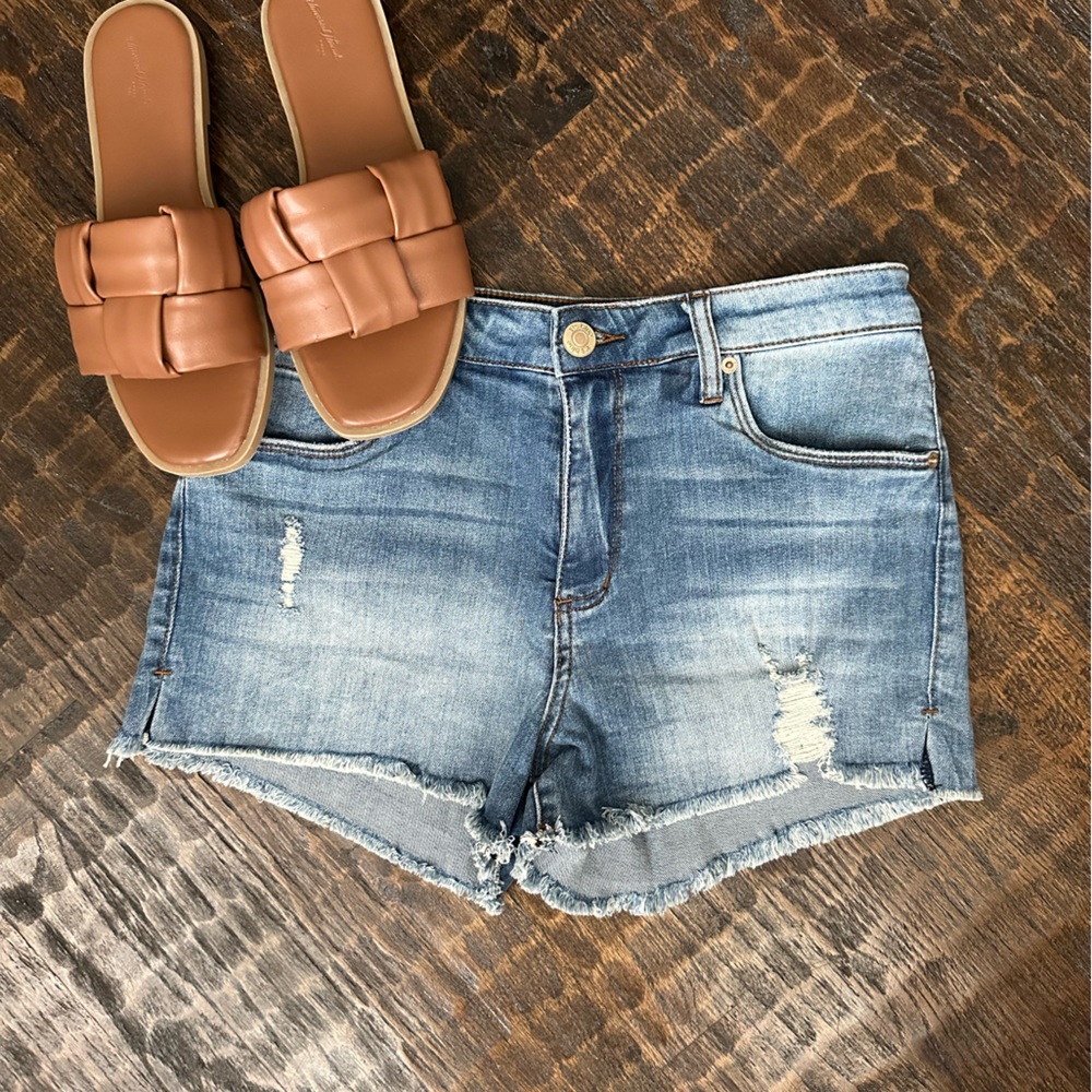 NWT STS Blue High Rise Denim Shorts Size 28